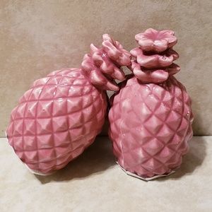 Pineapple home decor